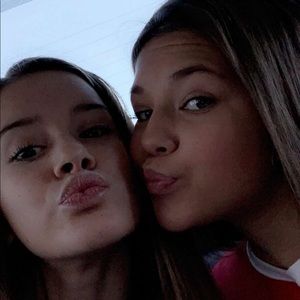 Meet your Posher, Ava